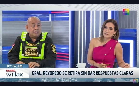 General Víctor Revoredo abandona entrevista en vivo tras preguntas sobre pruebas del caso Trujillo
