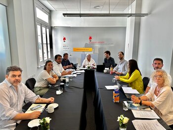 Cabecera. Carrió reapareció en un