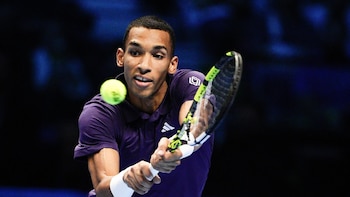 El canadiense Auger-Aliassime revalida título
