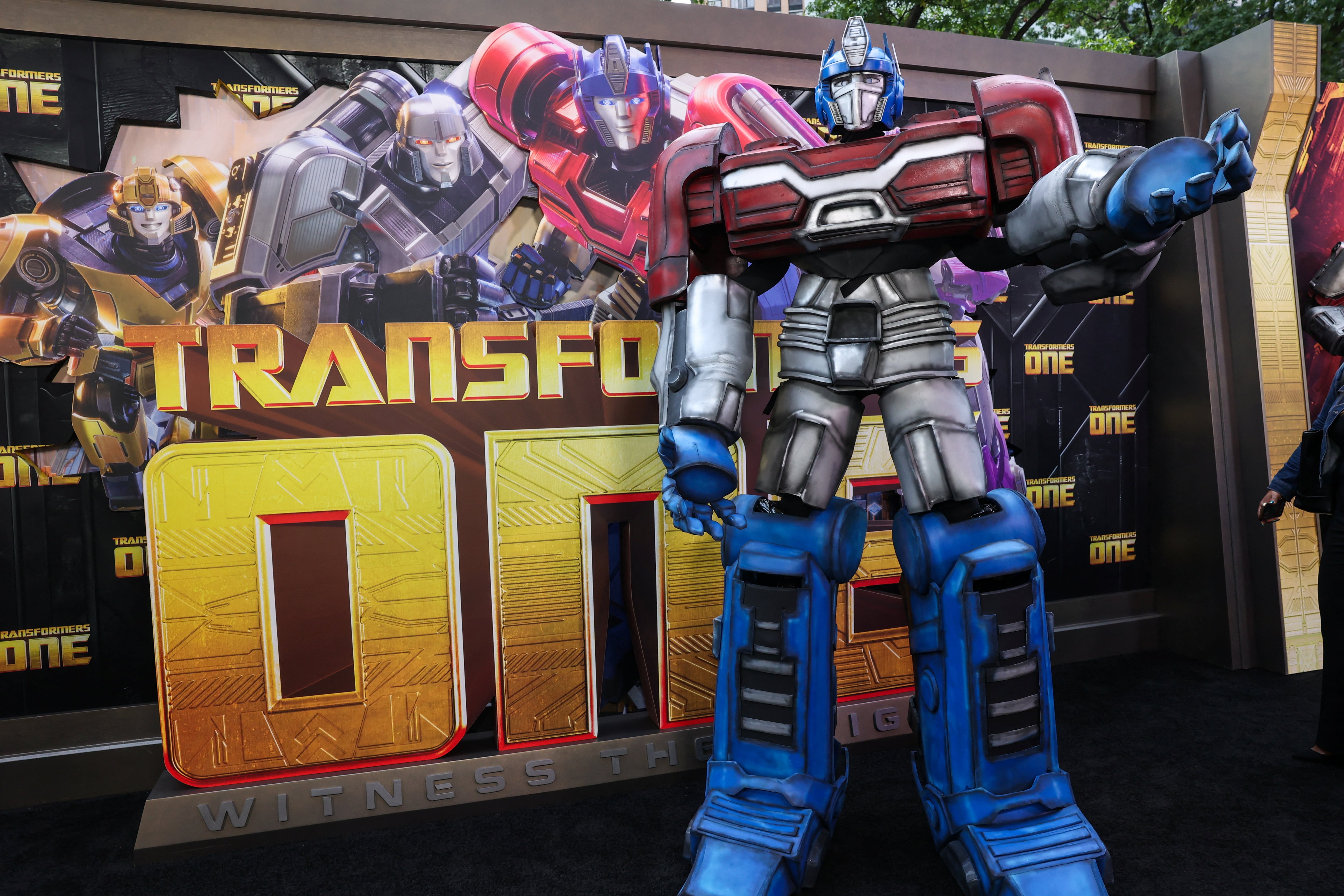 El actor se consolidó como la voz de Optimus Prime desde la serie animada de los años 80 hasta