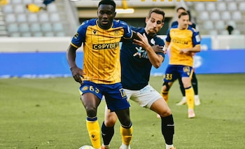 La ausencia de Guillermo Ochoa coincide con los buenos resultados del AEL Limassol, que lidera su grupo en la lucha por evitar el descenso. (X/ @aelfc_official)