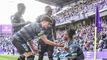 (Crónica) El Castellón duerme líder