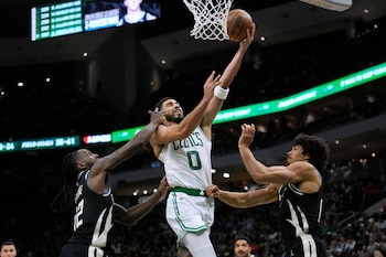 El rechazo inicial de Tatum al entrenamiento de fuerza quedó atrás tras comprobar los beneficios en su rendimiento y longevidad en la NBA (AP/Aaron Gash)