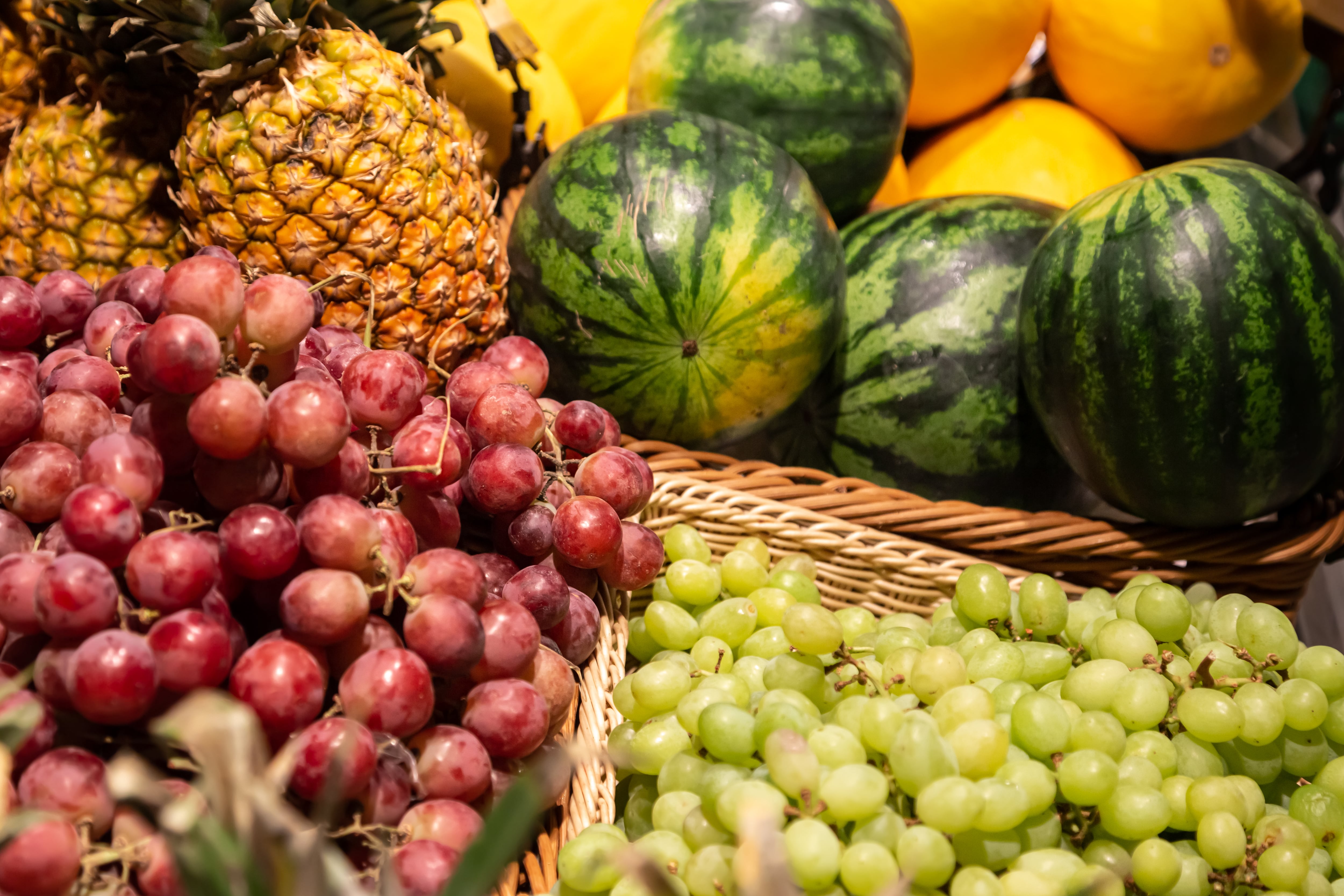 Cestas de fruta (Magnific)