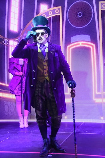 Willy Wonka invadió calle Corrientes: el adelanto de Charlie y la fábrica de chocolate a pura magia y canto