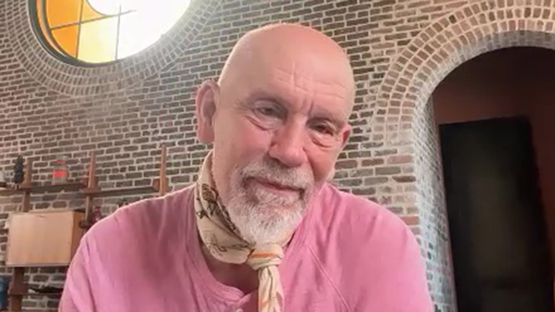 Desde New Orleans, John Malkovich dialogó con Infobae sobre la obra 'El Infame Ramírez Hoffman' que presentará en Buenos Aires el 27 de marzo