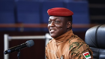 Burkina Faso rompe relaciones diplomáticas con Francia