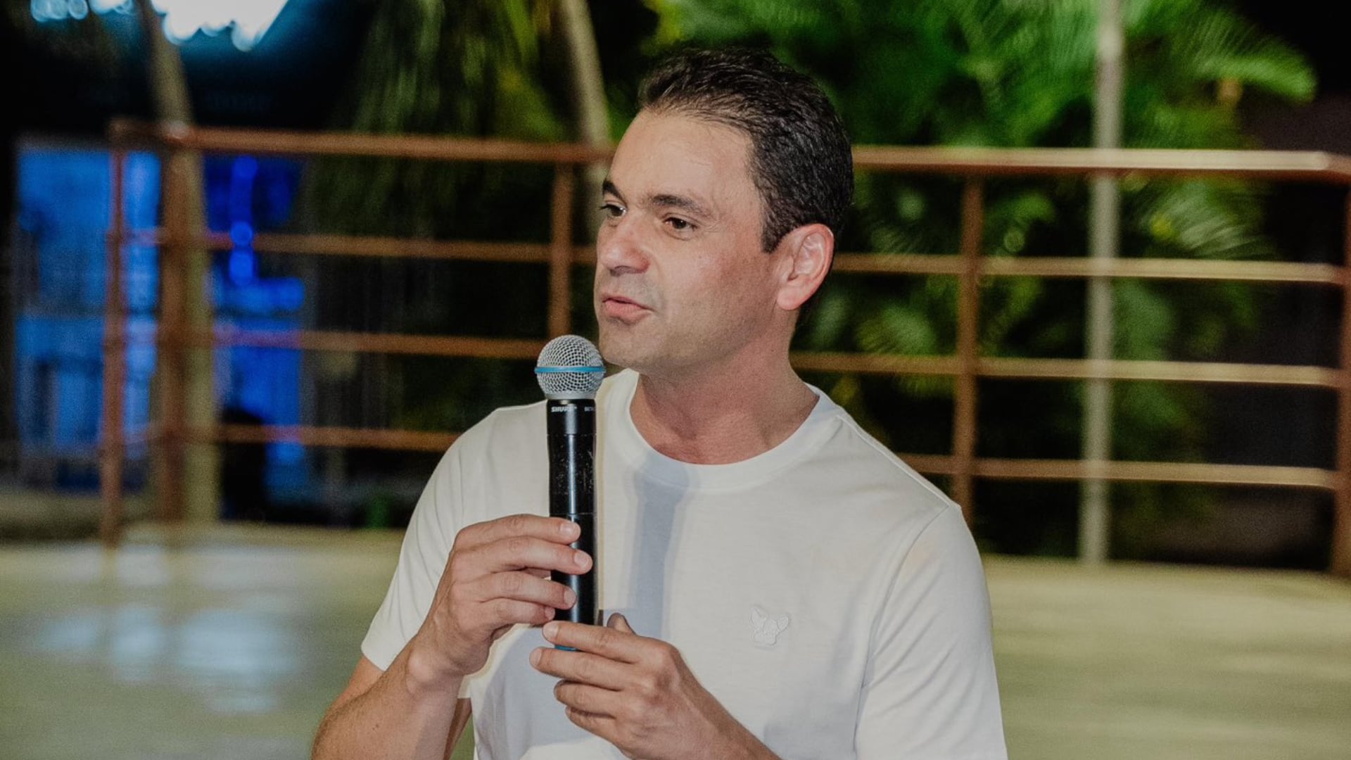 Alfredo Cuello es cuestionado por Daniel Briceño por su respaldo al Gobierno Petro - crédito @apecuello/X