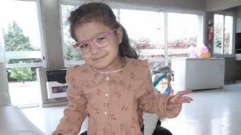 La lucha de Emma, la niña cordobesa que convirtió un diagnóstico devastador en un camino de superación