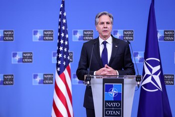 Blinken ha elogiado también los “notables progresos” realizados por Ucrania, que “se ha tomado en serio las recomendaciones de los aliados” y ha “trabajado duro” para cumplir las normas de la OTAN (REUTERS/Johanna Geron/Pool)