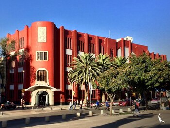 La Casa del Jai Alai