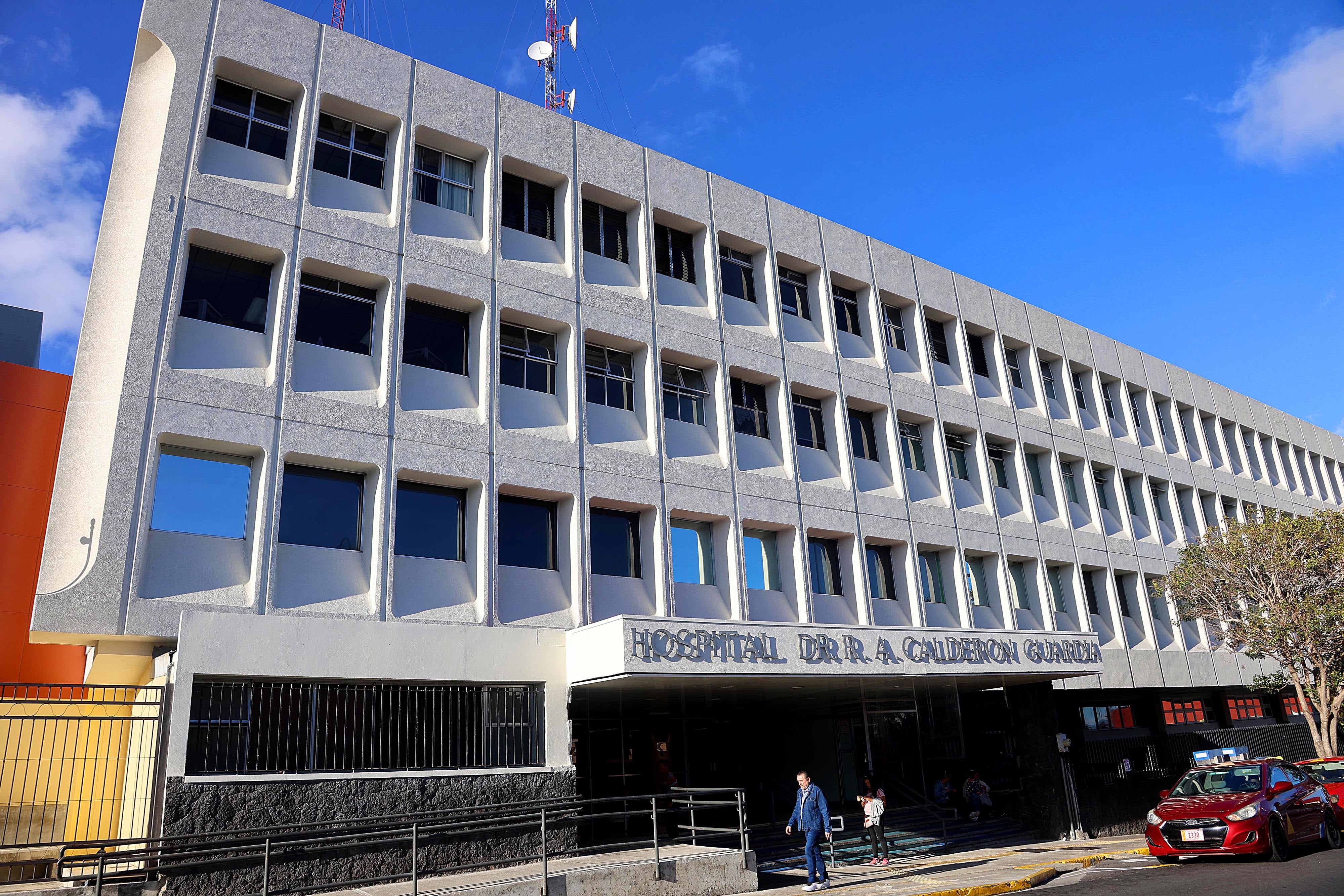 El Hospital Rafael Ángel Calderón Guardia alcanzó la cifra histórica de 900 trasplantes de riñón desde la creación de su programa en 1982. San José. Hospital Calderon Guardia (HCG), edificio central.