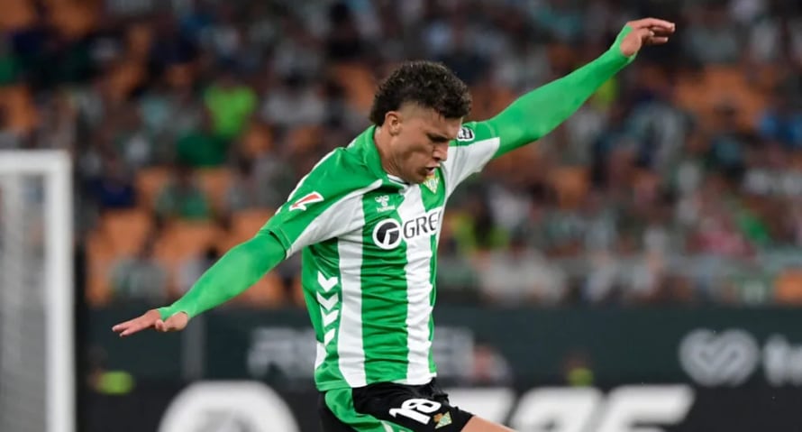 Nelson Deossa tuvo sus primeros minutos en el fútbol europeo- crédito AFP