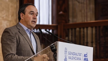 Llorca valora la "transparencia y