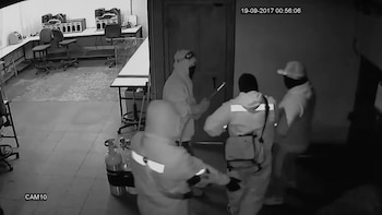 En la imagen, los antisociales