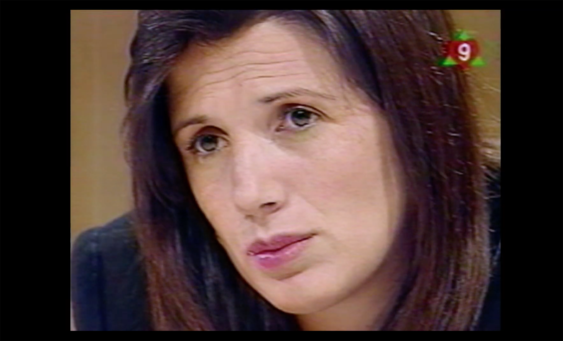 Delia Lozano, hija de un civil asesinado por la guerrilla, durante un debate con un montonero en el programa de Mariano Grondona. Años después, vuelve a contar su historia en