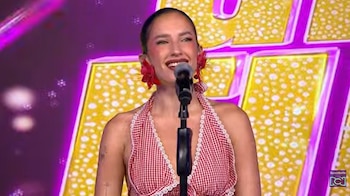 Aria Vega fue elegida para amenizar la gala de despedida de la tercera temporada de 'La casa de los famosos Colombia' - crédito Canal RCN