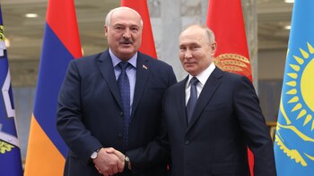 Putin y Lukashenko presiden reunión