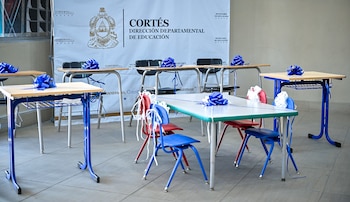 Los nuevos mobiliarios permitirán reemplazar escritorios deteriorados y ampliar la capacidad de las escuelas.