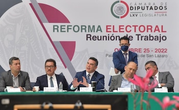 La mesa de trabajo sobre