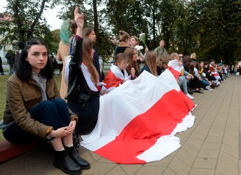 La oposición bielorrusa presentó ante