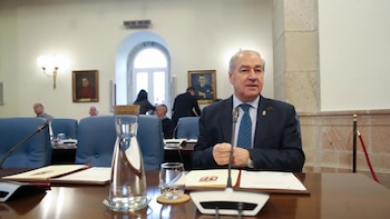 Fiscalía se querella contra José