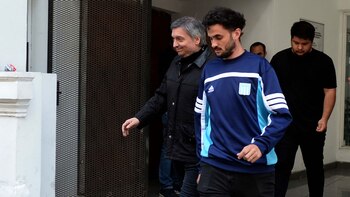 Máximo Kirchner al retirarse de