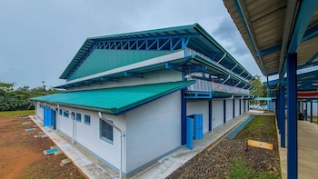Costa Rica invierte más de USD 6.84 millones en tres nuevas obras educativas en el Caribe