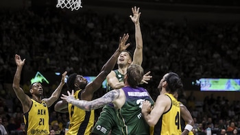 El ala-pívot bosnio Emir Sulejmanovic no seguirá la próxima temporada en el Unicaja de Málaga