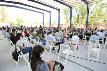 Militantes y representantes de la