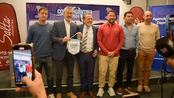 Autoridades de Salta y el