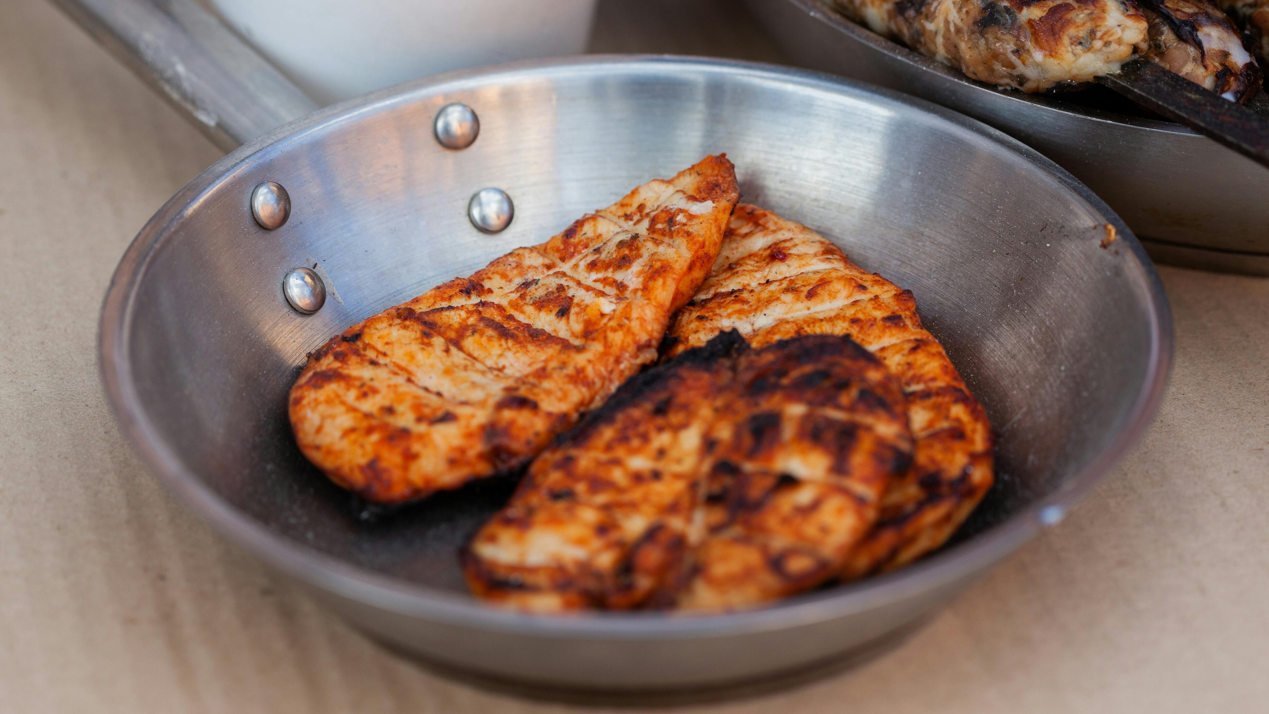 Consecuencias de comer pollo todos los días (Pexels)