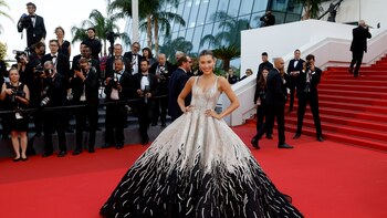 Michelle Salas sufrió aparatosa caída