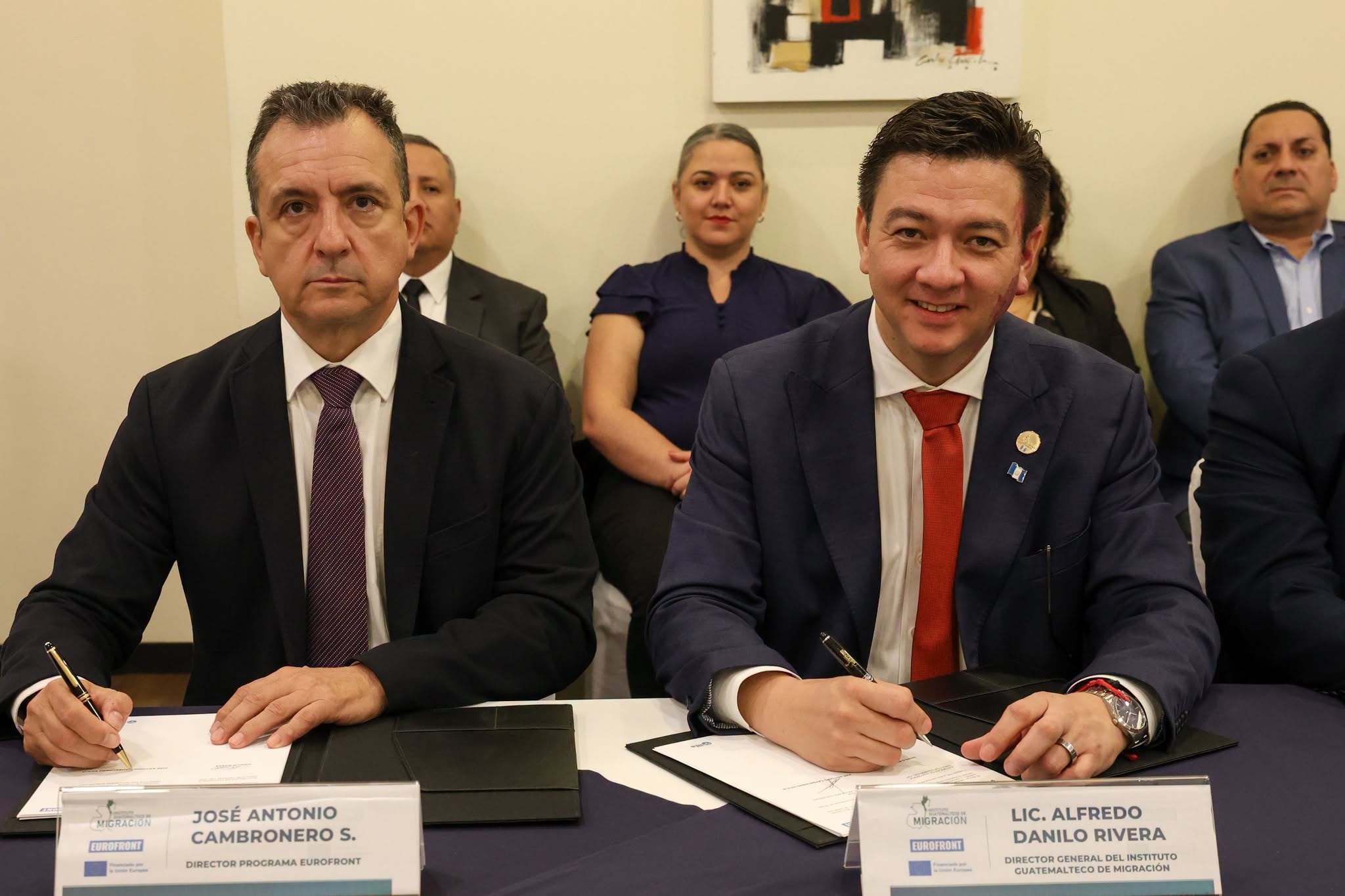 Honduras, Guatemala y El Salvador se incorporaron a la Red Atenas para reforzar la detección de documentos de viaje falsificados y prevenir la migración irregular. (Migración Guatemala)