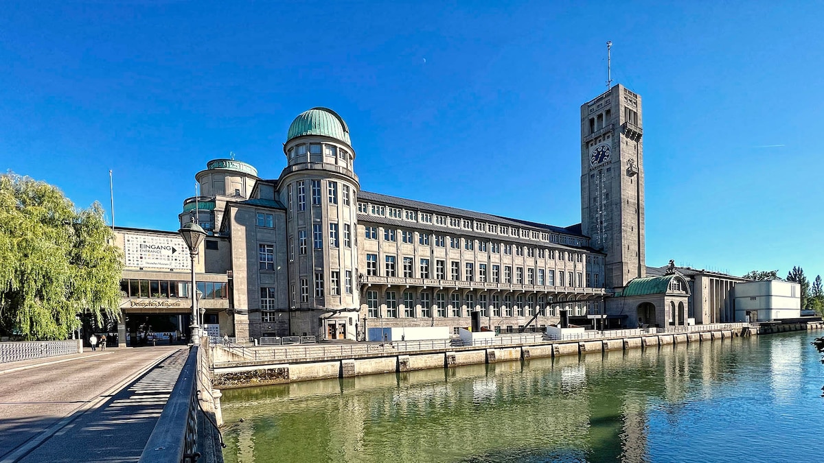 Un importante museo alemán retiró un retrato de Elon Musk - Infobae