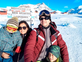 Soledad Otaola, su esposo Denis