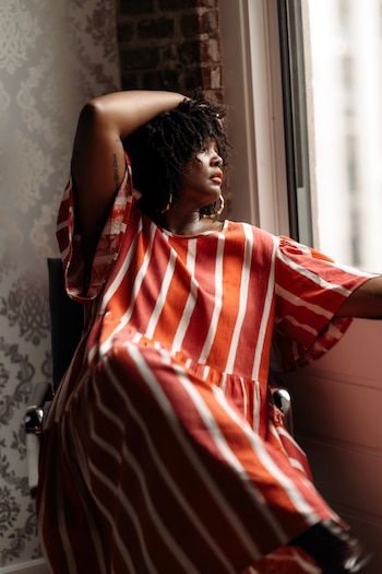 Ñ PHOTO MOVED IN ADVANCE AND NOT FOR USE - ONLINE OR IN PRINT - BEFORE 12:01 A.M. ET ON SUNDAY, OCT. 1, 2023 Ñ Beatrice Dixon, founder of The Honey Pot Company, in New York on Aug. 15, 2023. Dixon started Honey Pot, which makes feminine hygiene products, by mixing up vaginal washes in her kitchen in Atlanta. Now her line is sold in big-box retailers. (Ahmed Gaber/The New York Times)