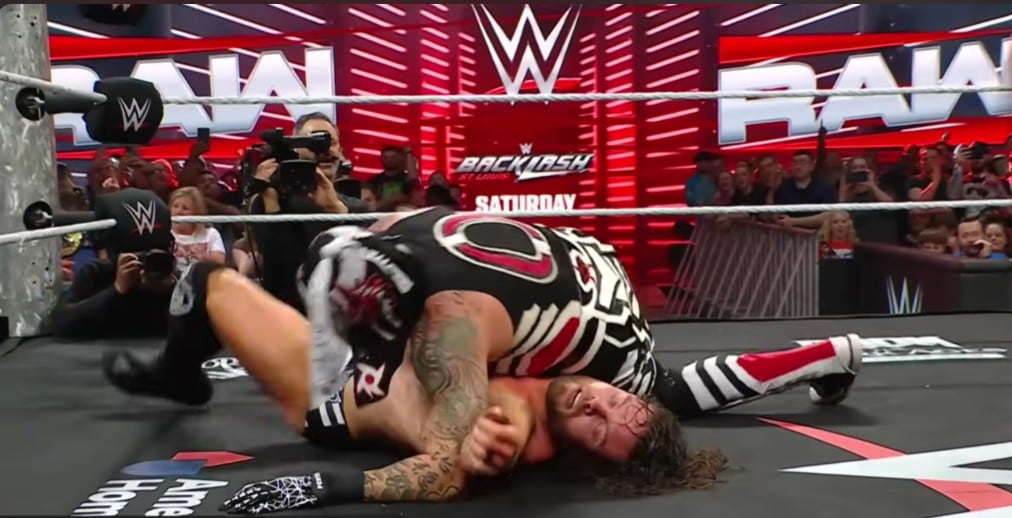 Penta logró la victoria sobre JD McDonagh. (Cortesía: WWE)