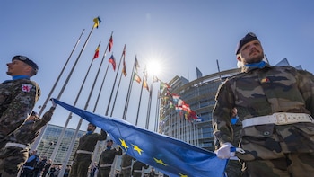 El acuerdo entre los ‘padres de Europa’ de hace 70 años que impulsaría un ejército europeo si lo recuperaran