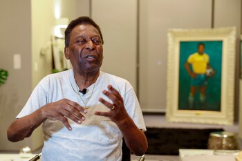 Pelé asegura tener 1.283 goles