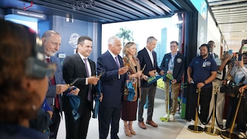 Inauguran una sala inmersiva en el aeropuerto Tocumen para transformar la experiencia de quienes transitan por Panamá