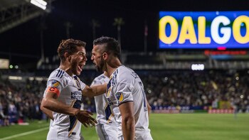 Jonathan dos Santos es una