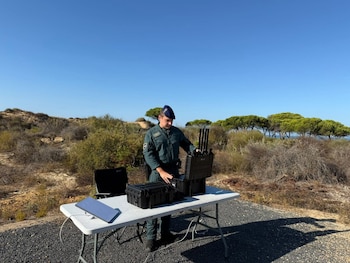 23/10/2026 Ejercicio conjunto 'Atlas 26', que se está desarrollando desde el pasado lunes en el Campo de Maniobras y Tiro de Médano del Loro (Huelva).
POLITICA
MINISTERIO DE DEFENSA