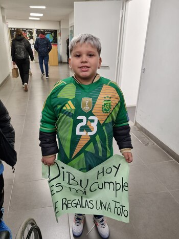 Miqueas, feliz con el buzo