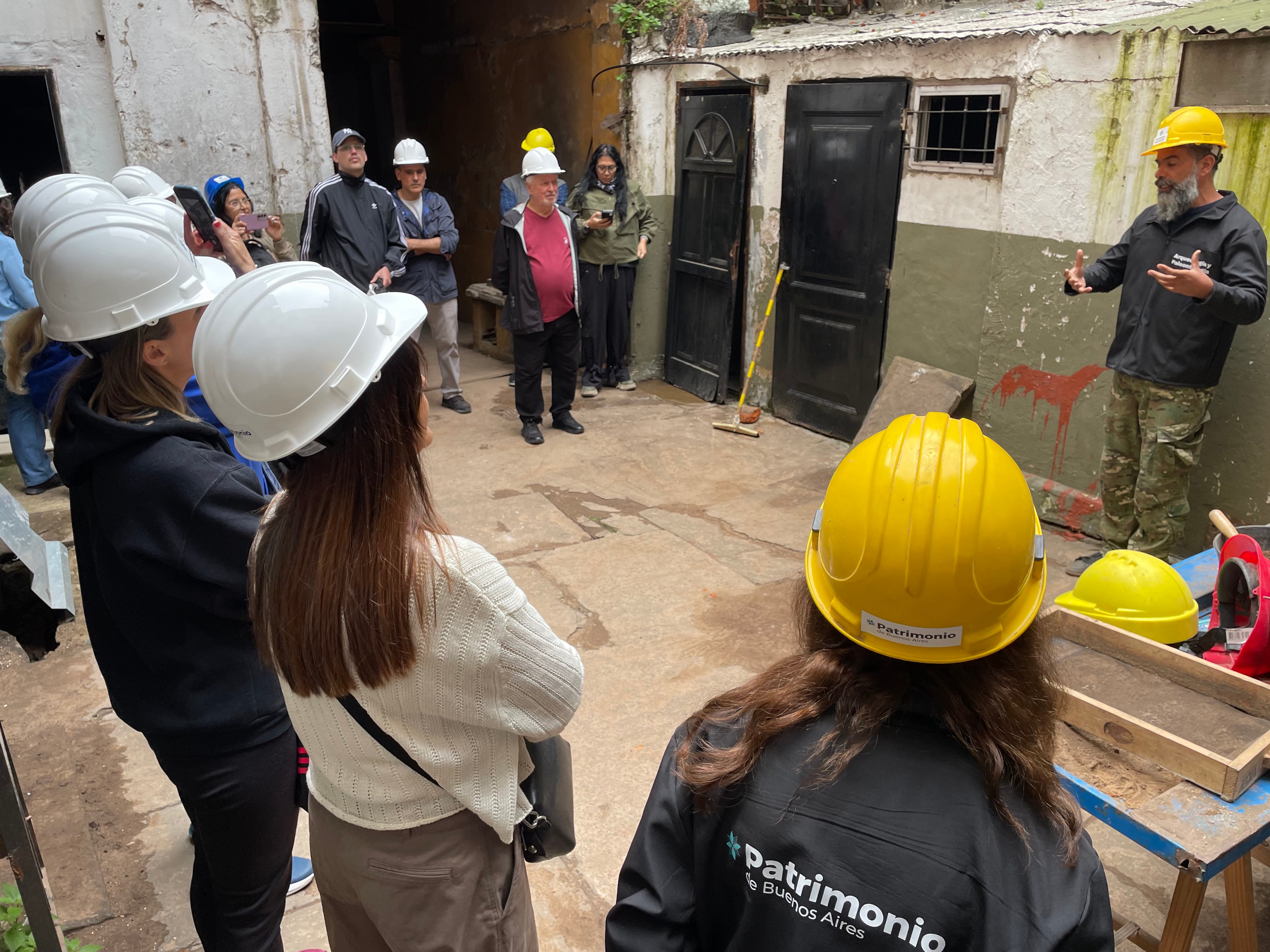 El Sitio Arqueológico Escobar-Herrera-Blaquier recibe visitas organizadas tras permanecer cuatro décadas ocupado