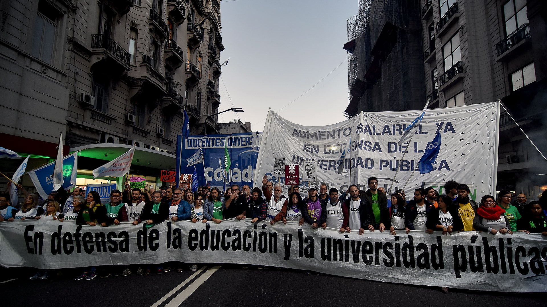 Este martes está convocada la Marcha Federal Universitaria para reclamar por el cumplimiento de la Ley de Financiamiento (Nicolás Stulberg)