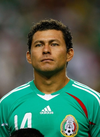 Futbolistas mexicanos que no fueron al mundial por lesión