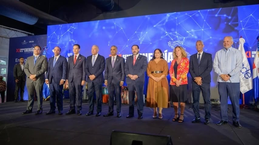 (Ministerio Administrativo de la Presidencia)