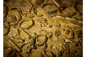 Más de 400 monedas de oro fueron recuperadas del naufragio por un grupo de buzos en 1995 (Museo Británico)