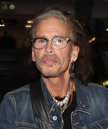 Steven Tyler mencionó en sus memorias que tuvo una relación con una menor de edad. Shutterstock